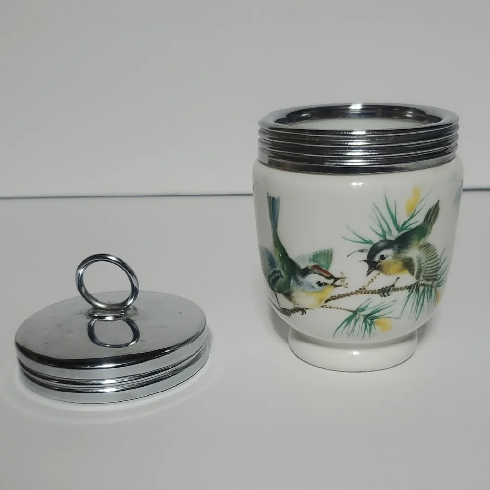 Royal Worcester Egg Cuddler Lg - Picture 3 of 6